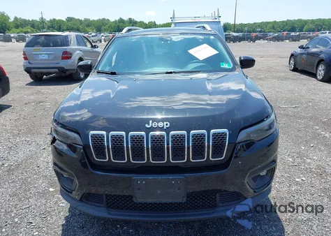 2019 Jeep Cherokee Latitude Plus 4X4 from USA, damaged, VIN 1C4PJMLB4KD174892